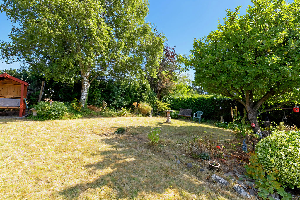 Garden- click for photo gallery